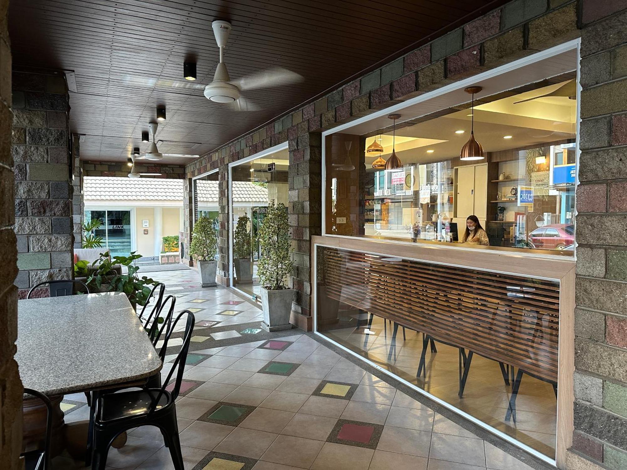 Hotel Link Mansion à Chiang Mai Extérieur photo