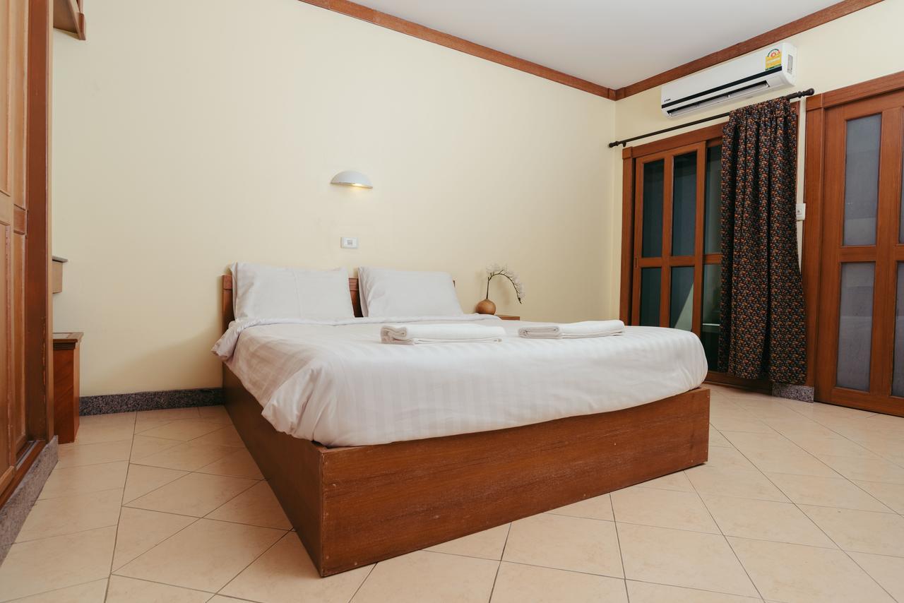 Hotel Link Mansion à Chiang Mai Extérieur photo