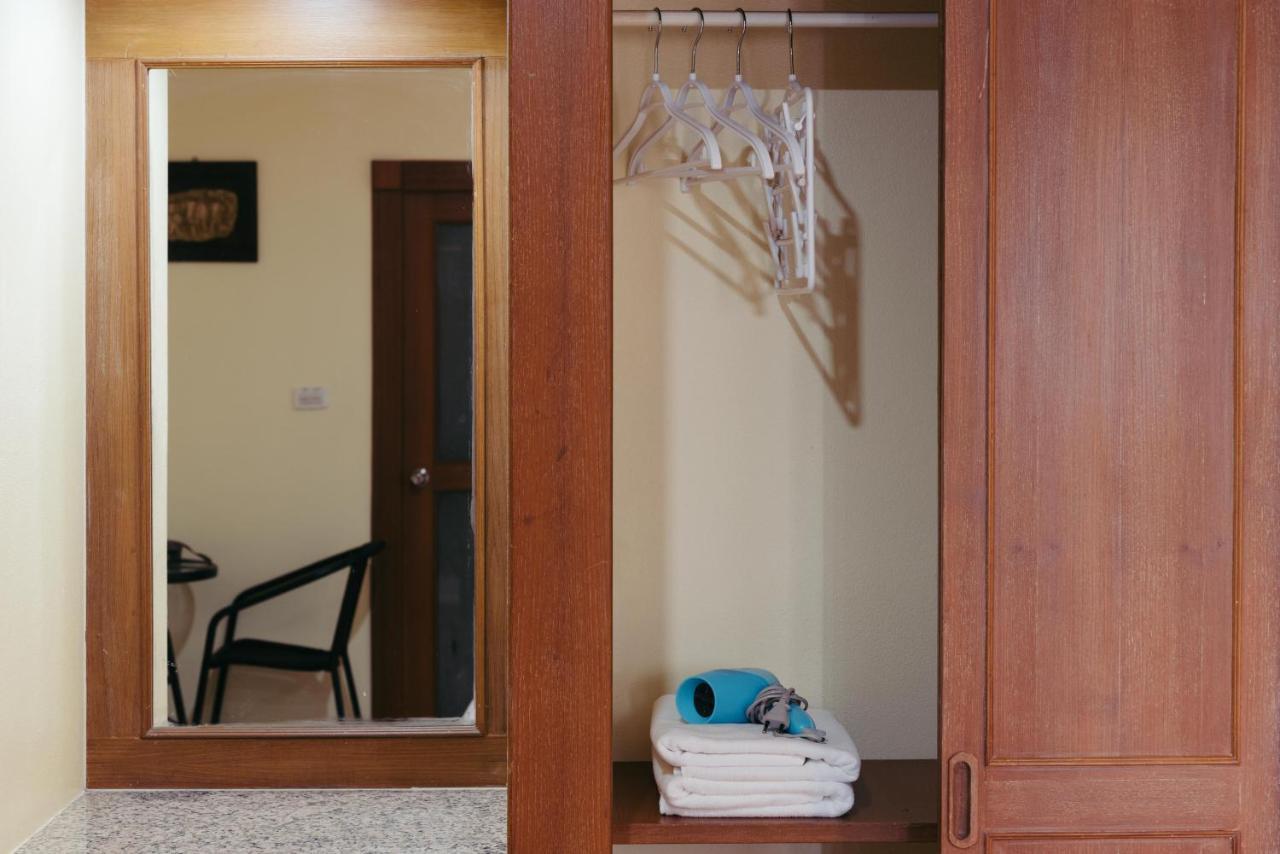 Hotel Link Mansion à Chiang Mai Extérieur photo